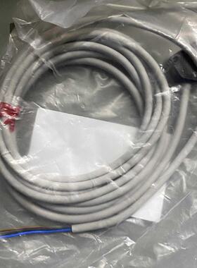 议价施耐德XUM5APCNL2电光开关接近开关光电传感器漫光射光电开关