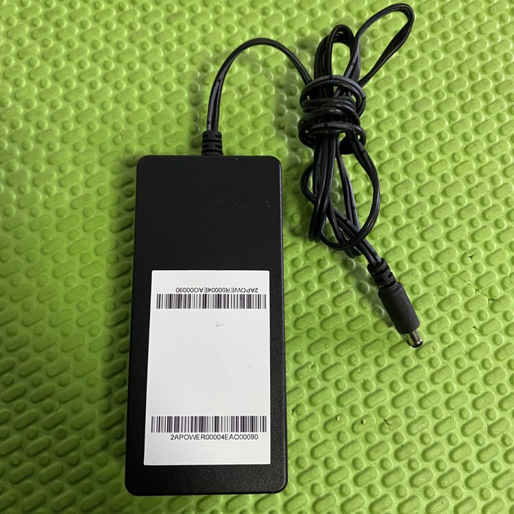 12V 5A 显示器 PHIHONG  5.5*2.1 XP Power  5.5*2.5 电源适配器