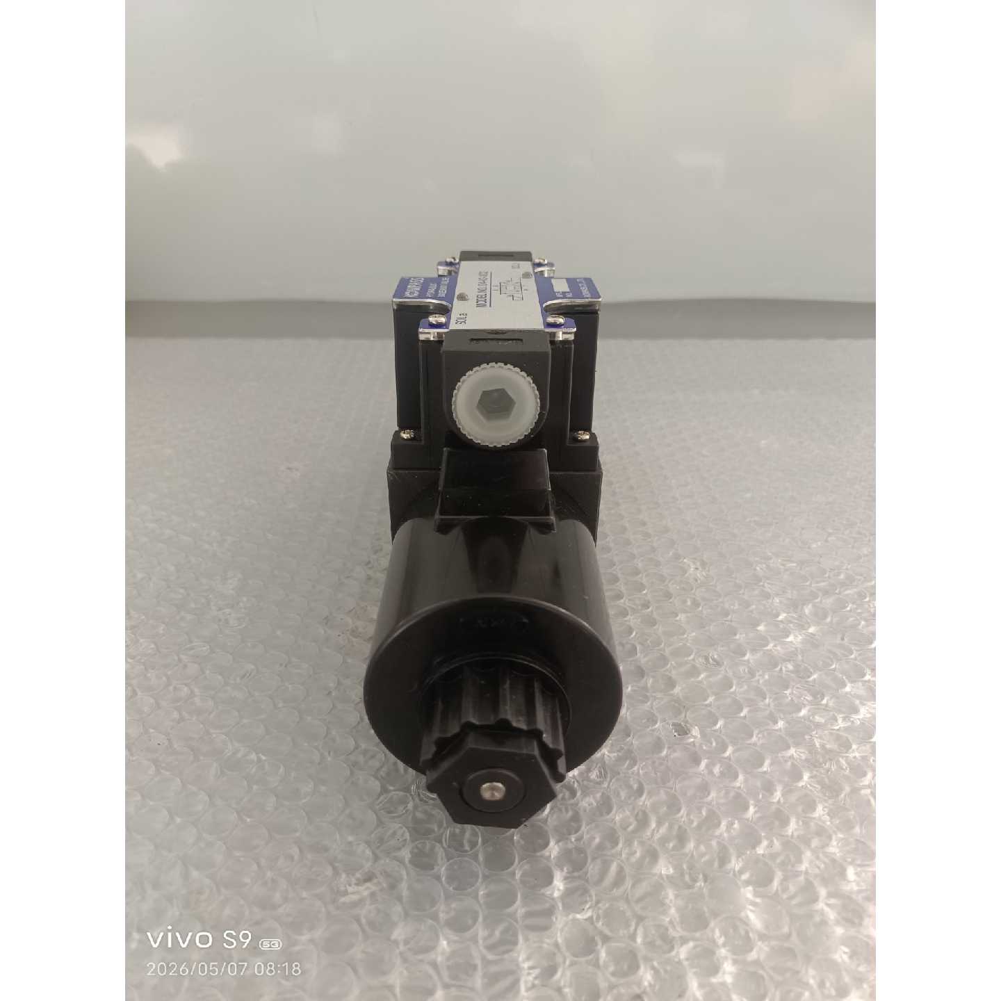 非标价KOMPASS康百世电磁阀D4033C2修理