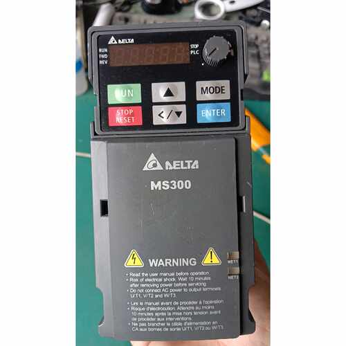 议价4529单相0.75KW220VMS300变频器维修