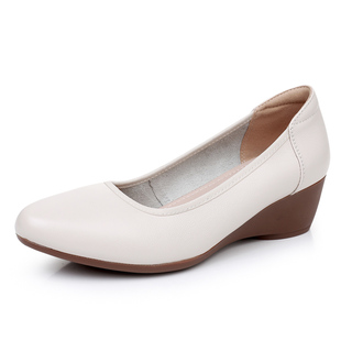 真皮坡跟单鞋女春夏款舒适一脚蹬妈妈鞋软底不累脚中跟皮鞋奶奶鞋