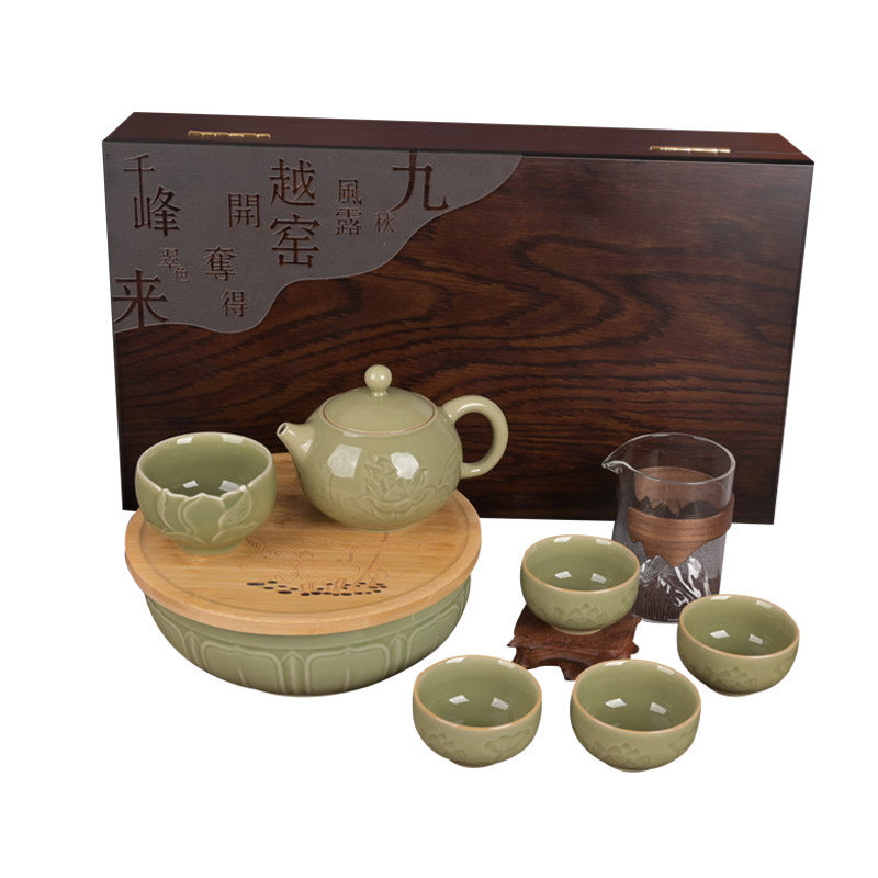 精品青瓷九里荷香功夫茶具
