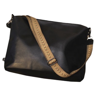 潮新款大容量斜挎包健身包男士软皮时尚单肩包简约潮流男包旅行包