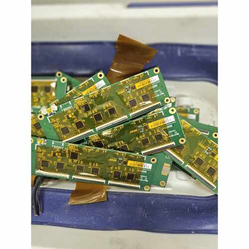询价SIS触控板90052AE，适用于教学一体机，主板完整无修，