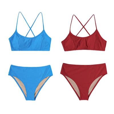 Limone比基尼聚拢泳衣海边度假风