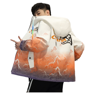 渐变色国潮外套男士春秋季青少年潮牌宽松夹克初中高中学生冲锋衣