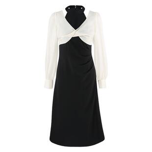 长袖连衣裙女2026新款春春款法式气质修身显瘦设计感小众长裙裙子