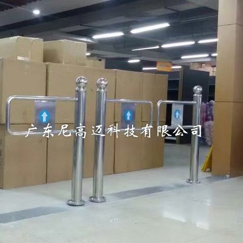 批发超市单向门进出口器入口门手推禁行门不锈钢立柱摆闸导向通行