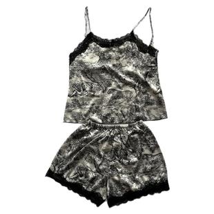 性感睡衣女夏款2025新款冰丝绸纯欲露背吊带短裤水墨画印花家居服