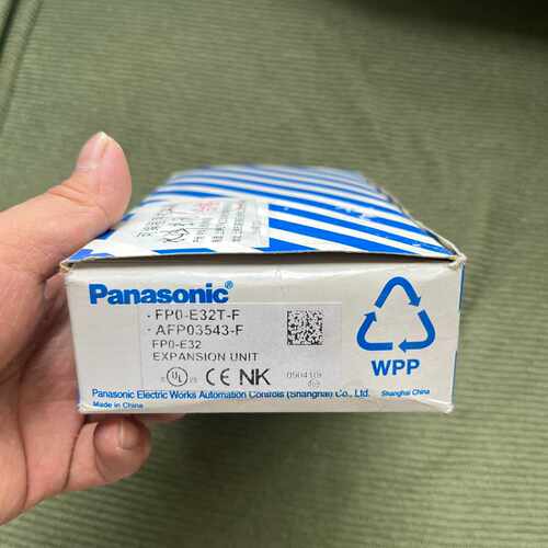 松下Panasoc FP0R-C32T-F主机模块，全新—议价