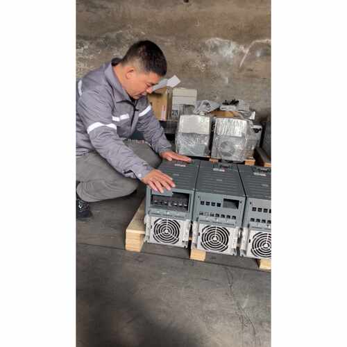 〔议价-可维修〕施耐德变频器 ATV610 30KW 全新均有货