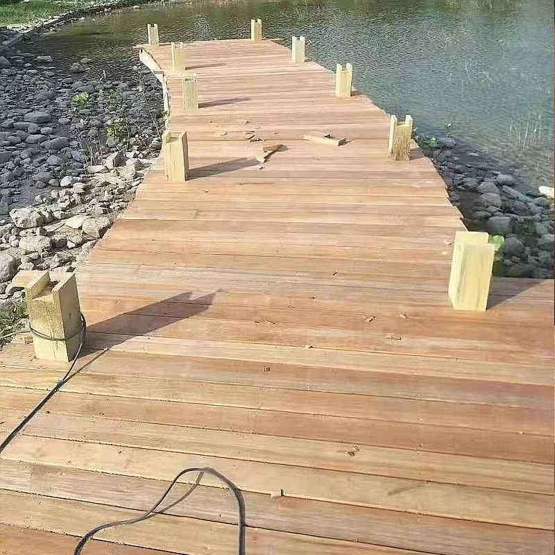 定制南美柚木地板防腐木菠萝立柱扶手板材木户外庭院木地板格方