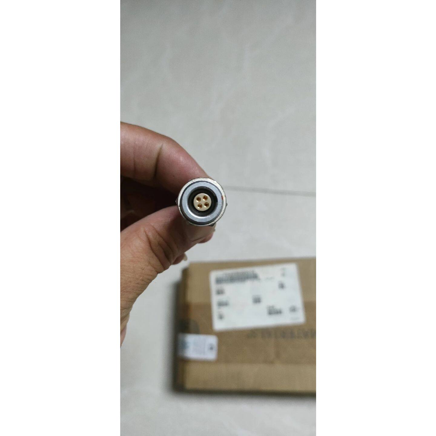 议价有懂得咨询！好像是传感器之类的东西吧！不包邮售不