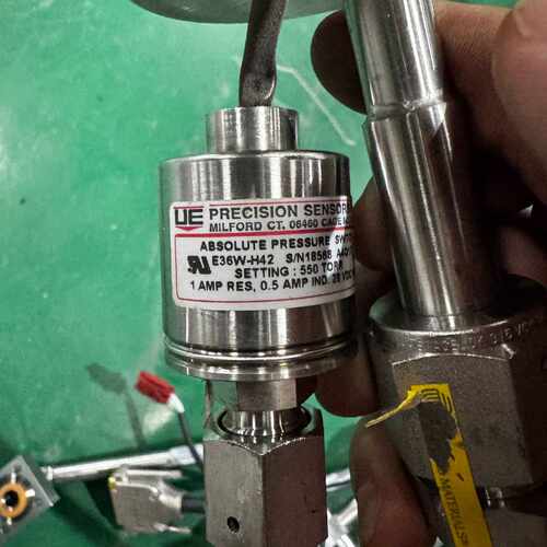 非标价UEPRECISION压力开关E36WH42设定55议价