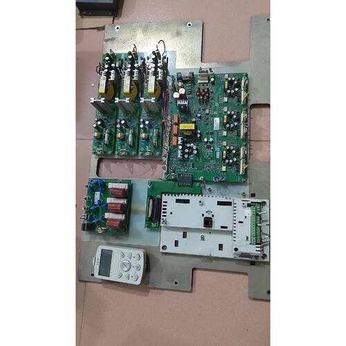 LS SV2800iS7-4S0D 变频器主板 工业控制 电机驱动 电路板