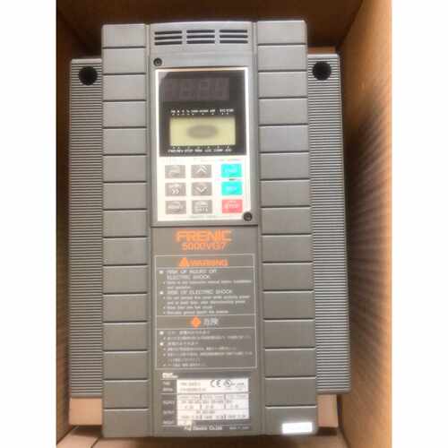 议价日本进囗富士变频器FRN5.5UG7S45.5KW3维修