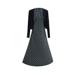 女神范儿V领气质格纹挂脖后背镂空连衣裙长袖开衫2025秋季两件套