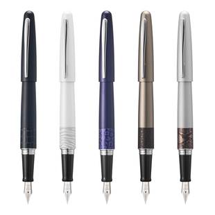 日本PILOT百乐88G动物纹钢笔墨水礼盒套装学生书写练字送礼FPMR2