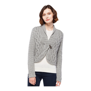 圣雪绒秋冬新款纯羊绒衫女随性阿兰绞花针织短开衫
