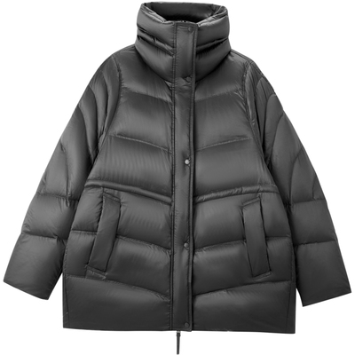 太平鸟黑云抱抱白鹅绒羽绒服