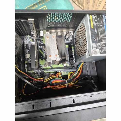X79-PRO  V3.0主板。E2670V2。CPU