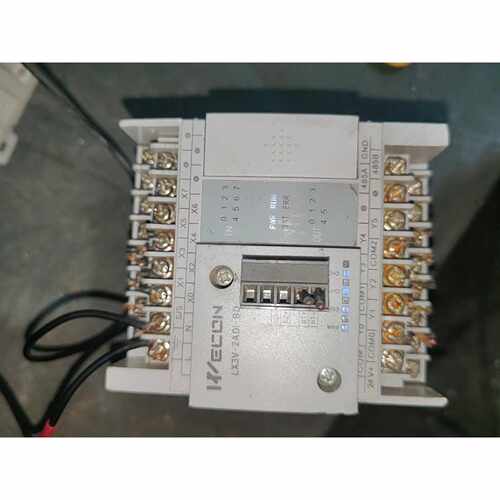 询价下单维控PLC LX3V-0806MR-A2，实物拍摄，成色如图