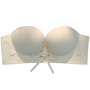 圆圆胸内衣女小胸聚拢显大漫画外扩型胸罩夏季无痕无肩带防滑文胸