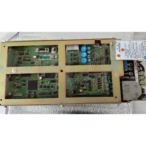 询价下单出一块安川伺服驱动器【CACR-SR03BF12ME】，原装