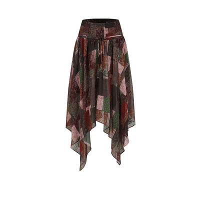 UR&DC2026夏季新款设计感休闲不规则拼接贴布印花宽松系带半身裙