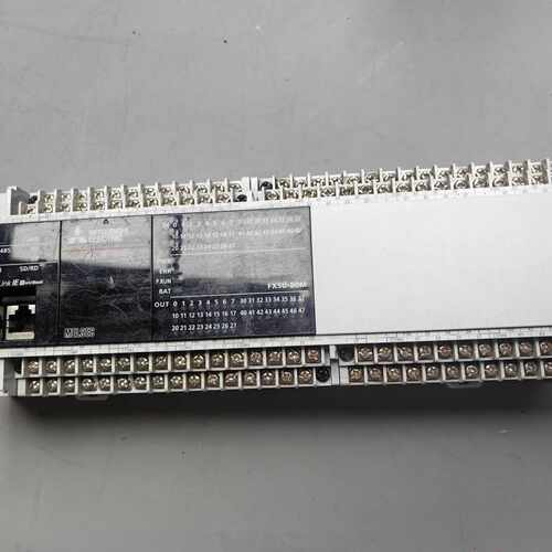 在线议价三菱FX5U-80MT/ES PLC控制器