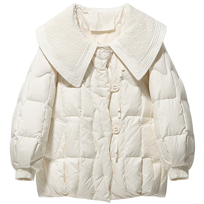 大码娃娃领可爱宽松短款羽绒服