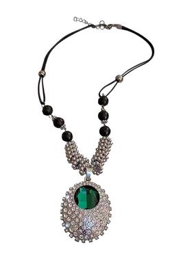 轻奢气质镶钻绿水滴毛衣链长款项链2025新款百搭高档衣服挂件配饰