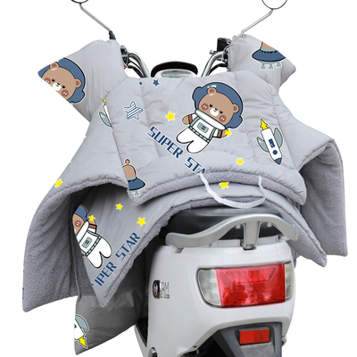 挡风被电动摩托车防寒