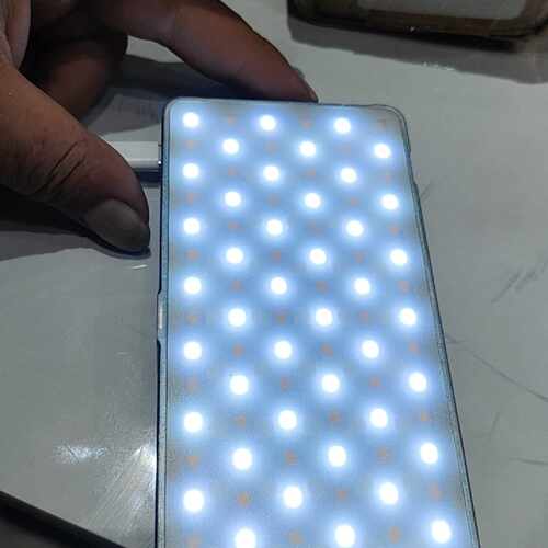 斯丹德LINK X2049 RGB补光灯，更换电池了！—议价