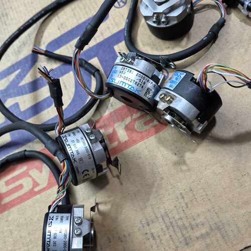 【请询价】出几个SUMTAK森泰克编码器，型号IRT380-2000-