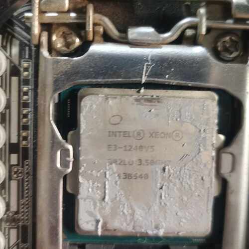 咨询后拍E3-1240V5