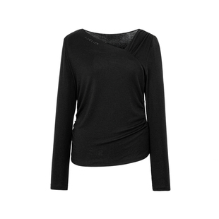 XG雪歌2026春修身显瘦法式捏褶斜领轻熟通勤T恤女XL101009A290