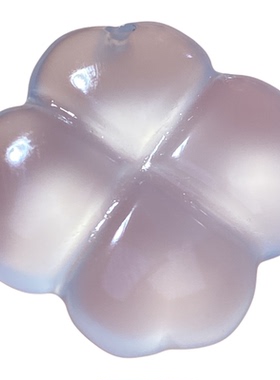 纤纤素手天然冰透四叶草玛瑙吊坠