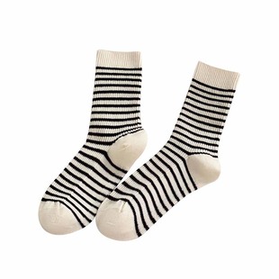 条纹袜子女春秋加厚棉袜羊绒ins潮黑白色中筒袜网红秋冬长筒袜
