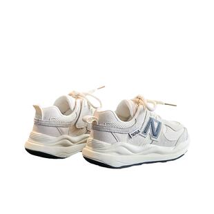 女童鞋子春秋运动鞋2026新款老爹中大童儿童黑色耐脏女孩秋款潮鞋