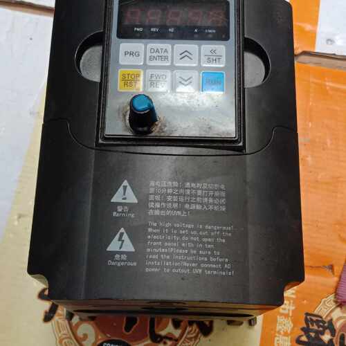 议价变频器ZKLT7100-2R2G-4-1010  2.2KW 380V 现货包好
