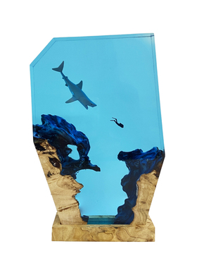 带灯光室内家居饰品实木树脂观赏