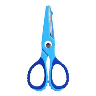 得力儿童剪刀小型安全手工小剪刀小学生制作不伤手带保护套美工美术专用幼儿园剪纸专用圆头小号剪子卡通用品