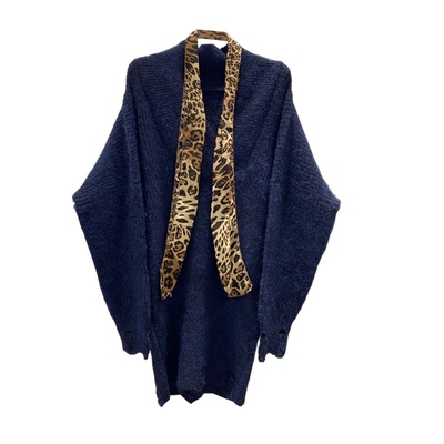 V领露肩破洞包臀短裙针织连衣裙