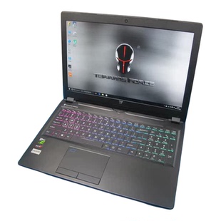 未来人类 T800 T800-1060-77SH1 I7 7700HQ 16G  GTXC1060 游戏本