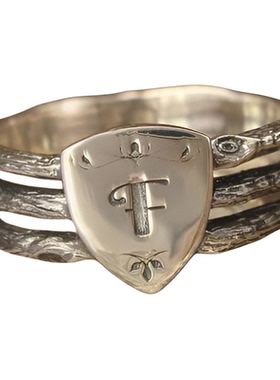 纯银复古盾牌字母图案骑士戒指