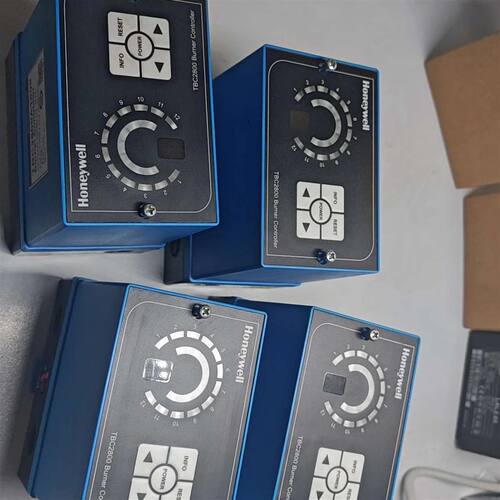 议价霍尼韦尔TBC2800A1000燃烧控制器工程剩