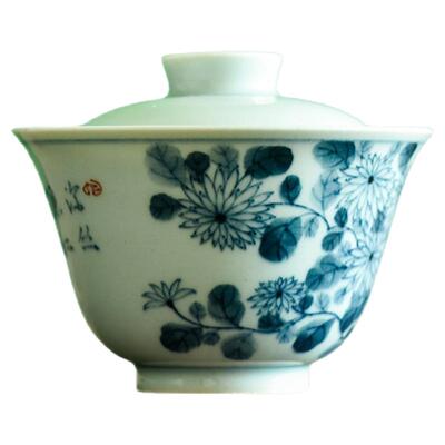 弥云斋手绘青花菊纹诗文盖碗