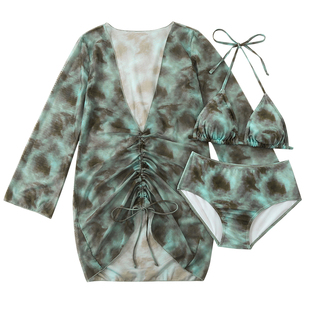 2025新款微胖mm泳衣女分体大码比基尼长袖罩衫三件套性感大胸聚拢