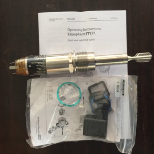 议价供应10H65-UF0A1AA0A5AA 德国EH质量流量计 80F15-AD2SAAKAAA
